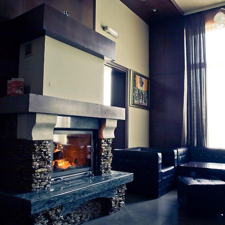 Romantique Veles Hotel Luaran gambar