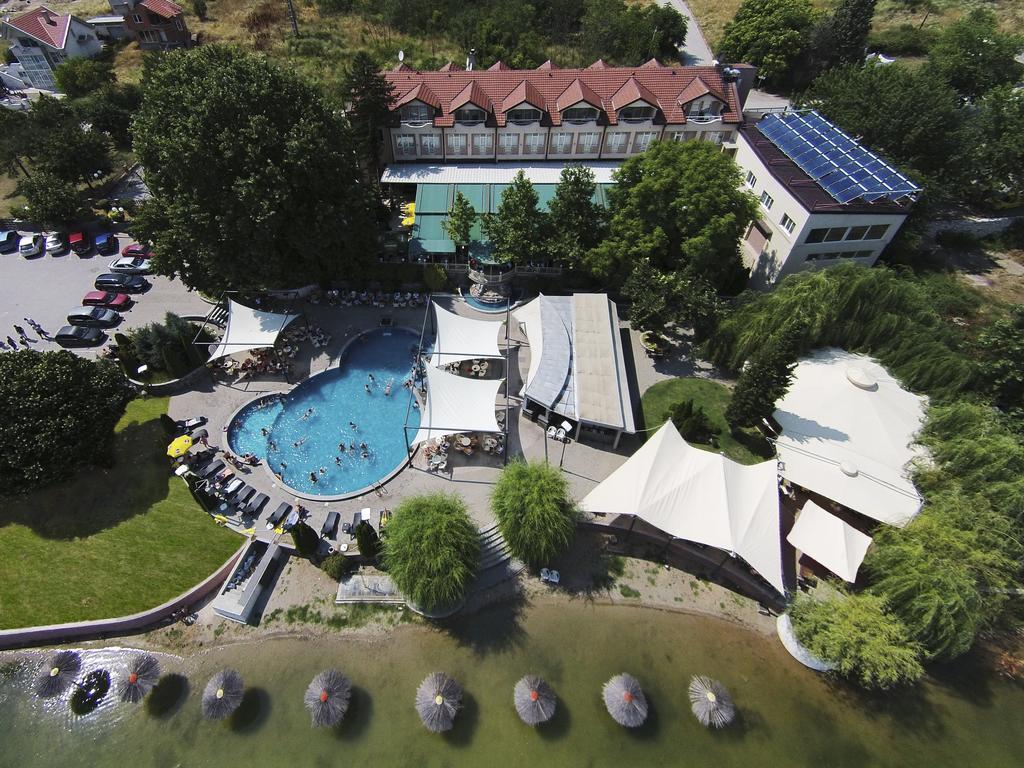 Romantique Veles Hotel Luaran gambar
