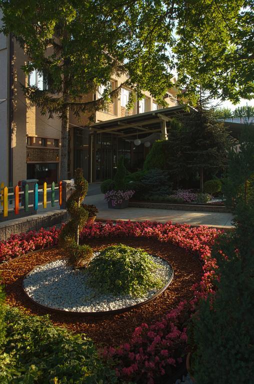 Romantique Veles Hotel Luaran gambar
