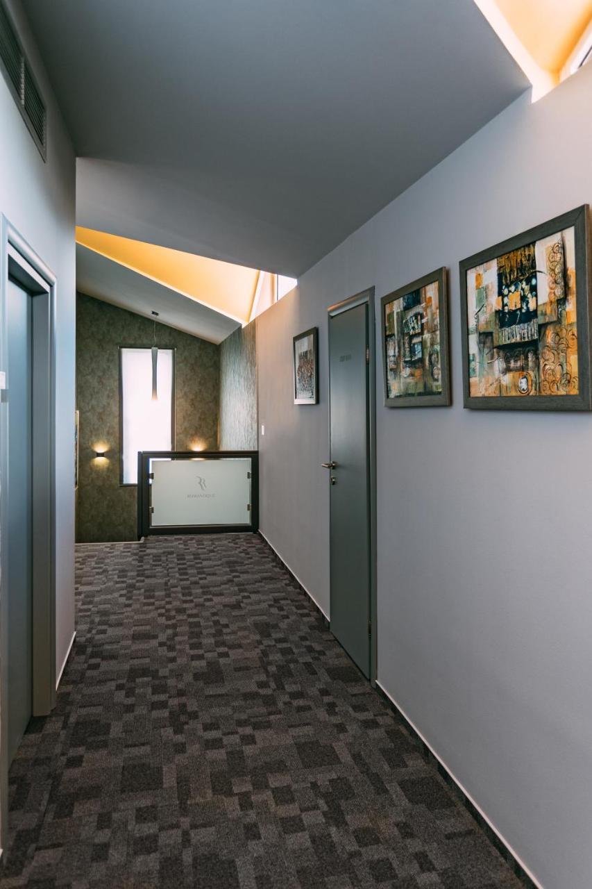 Romantique Veles Hotel Luaran gambar